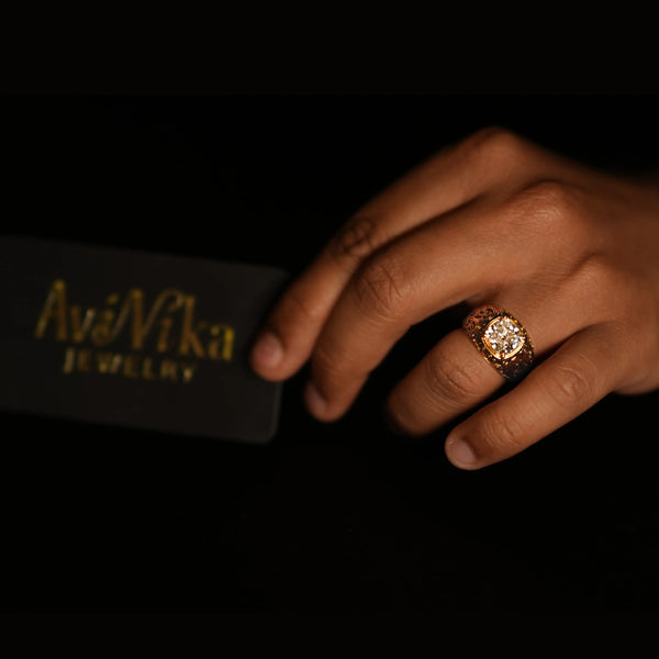 Maharaja's Legacy Ring with Lab Diamond