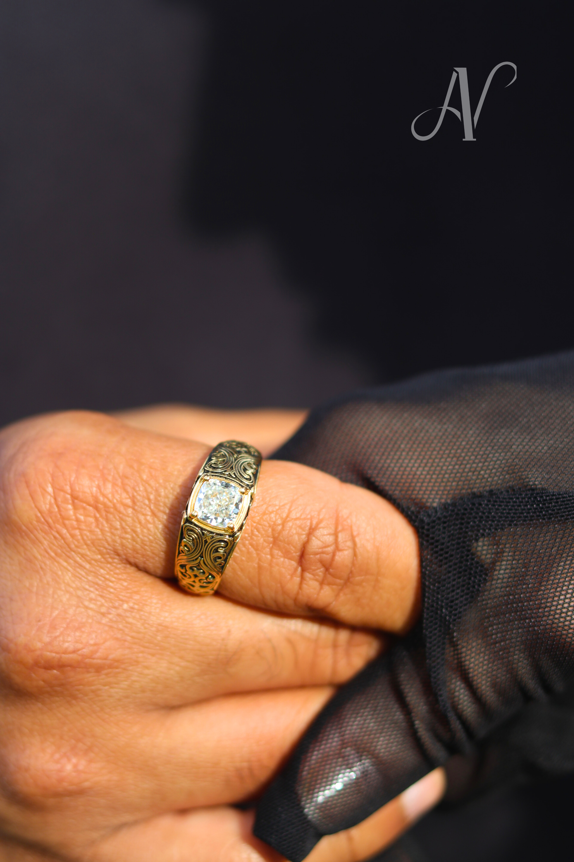 18k Vintage Gold Cushion Cut lab Diamond Ring