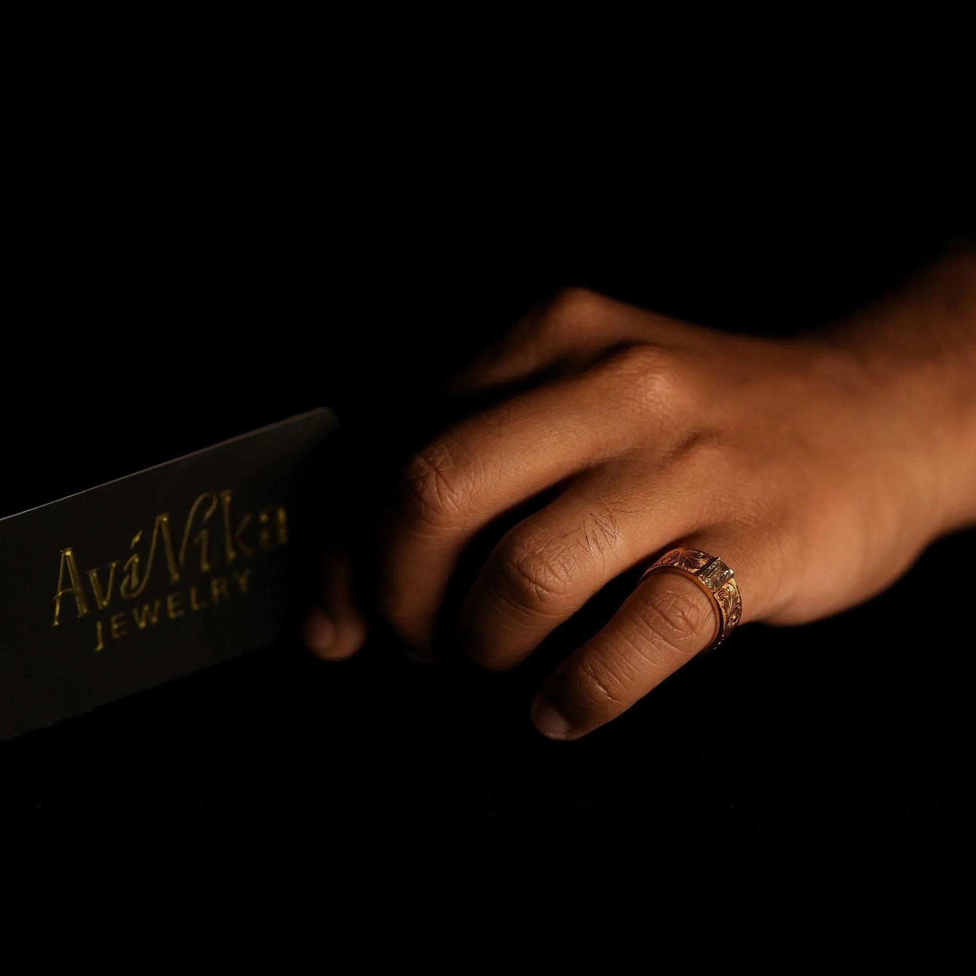 The Laurel Band in 14k Gold with Lab Baguette Diamond