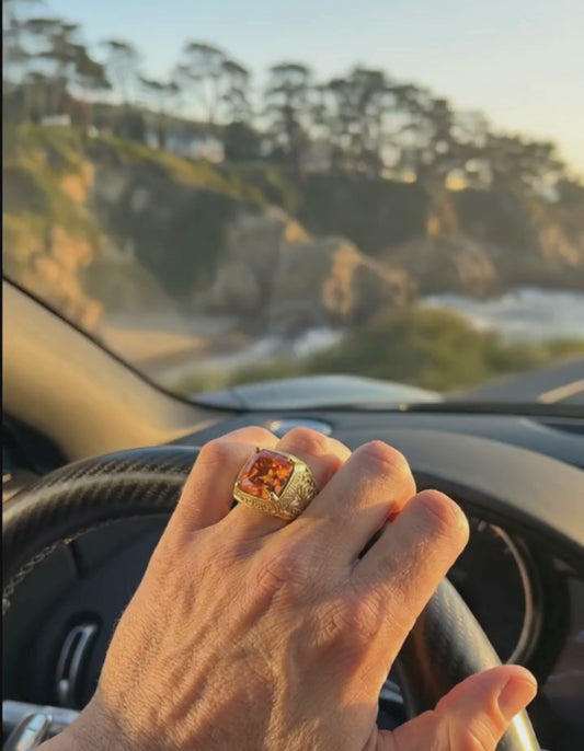 AviNika Jewelry Cushion Men's Diamond Ring 18k